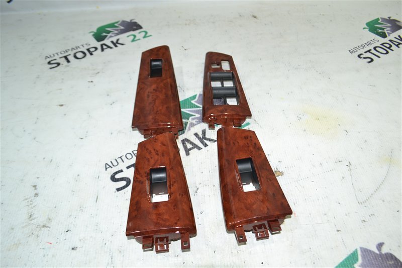 Накладка кнопки стеклоподьёмника Toyota Corolla NZE124 2002 (б/у)