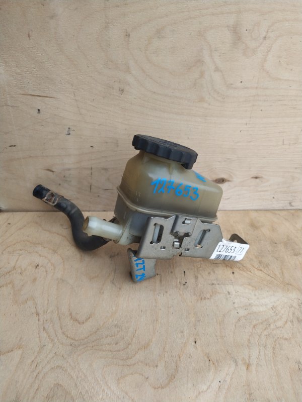 Бачок гидроусилителя Toyota Premio NZT240 1NZ-FE 2007 (б/у)