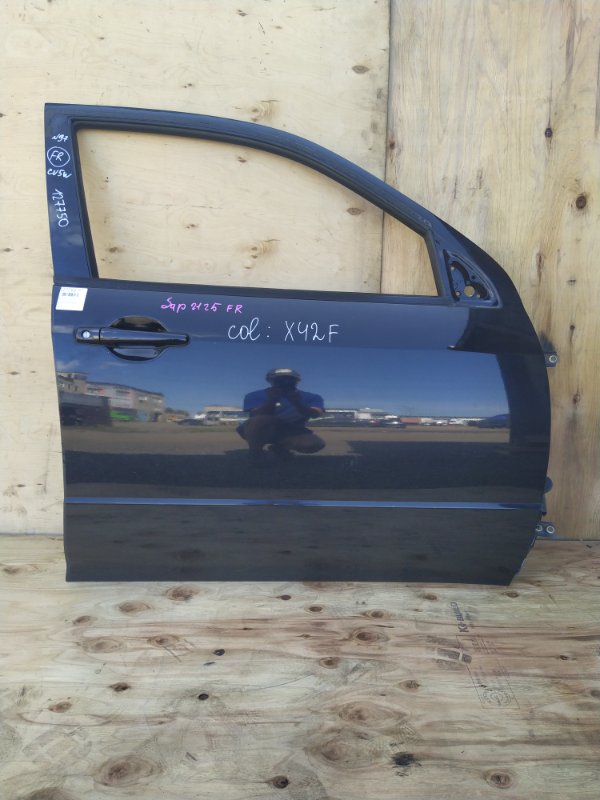 Дверь Mitsubishi Airtrek CU5W 4G69 2005 передняя правая (б/у)