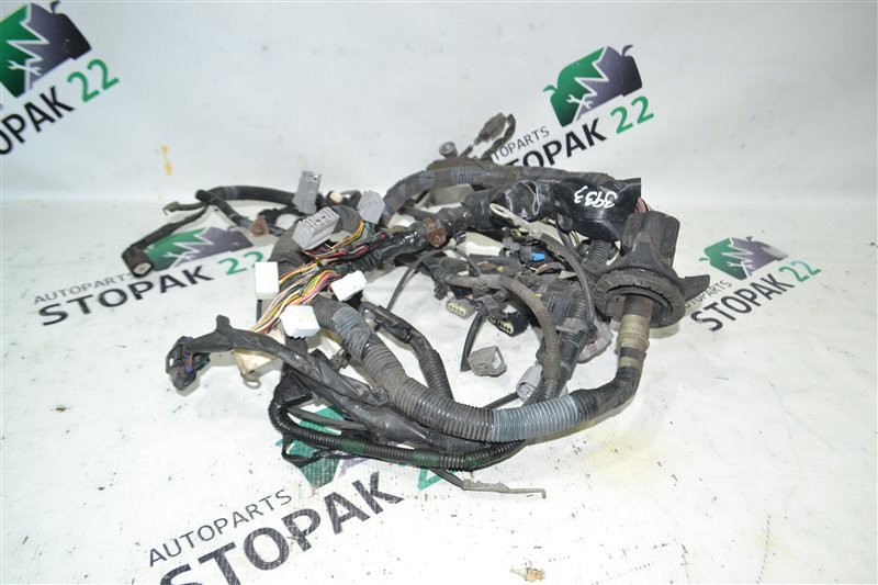 Проводка под капот Toyota Corolla NZE121 1NZ-FE 2001 (б/у)