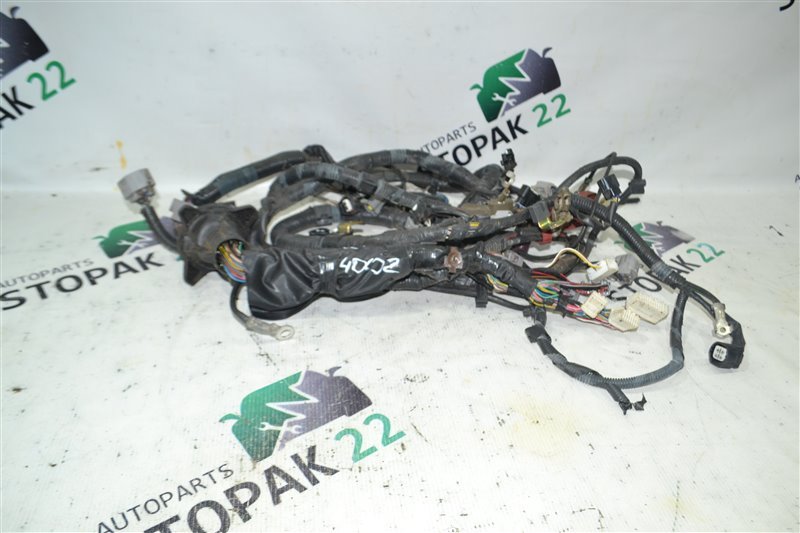 Проводка под капот Toyota Corolla NZE124 1NZ 2001 (б/у)
