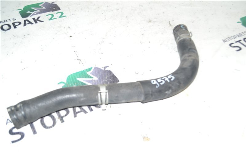 Патрубок радиатора верхний Toyota Corolla NZE124 1NZ 2003 (б/у)
