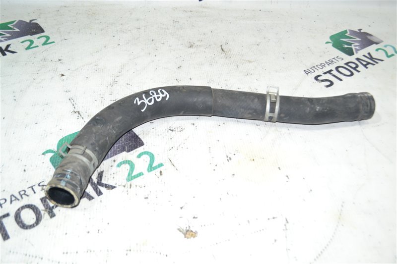 Патрубок радиатора верхний Toyota Corolla NZE124 2002 (б/у)