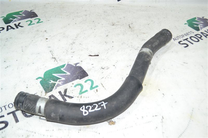 Патрубок радиатора верхний Toyota Corolla NZE121 1NZ 2001 (б/у)