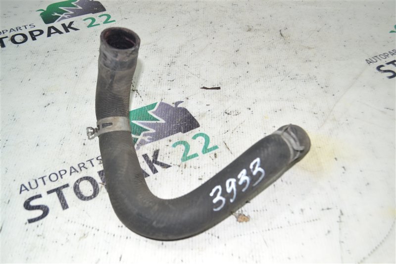 Патрубок радиатора нижний Toyota Corolla NZE121 1NZ-FE 2001 (б/у)