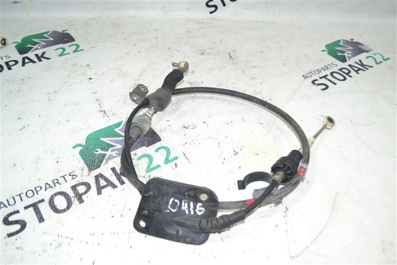 Трос переключения АКПП Toyota Corolla NZE121 1NZ 2002 (б/у)