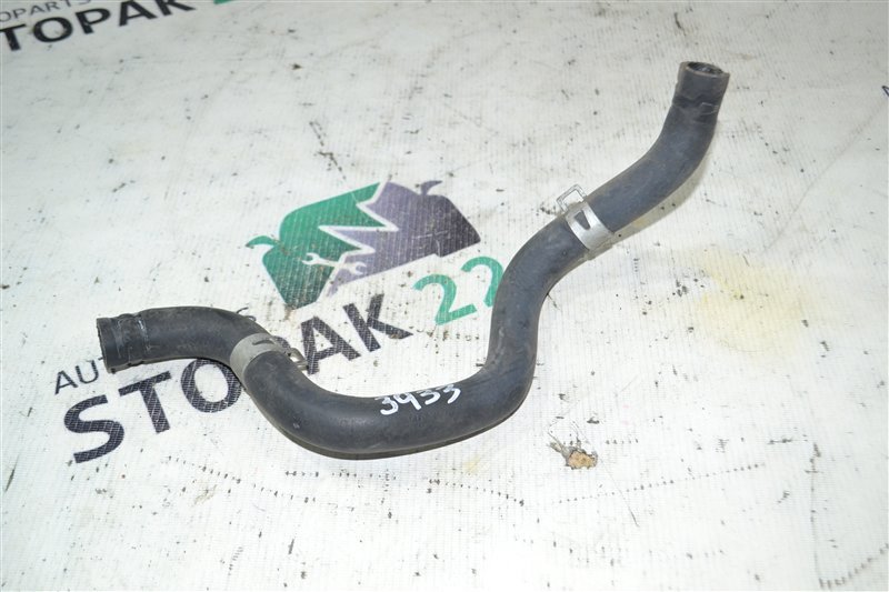 Патрубок печки Toyota Corolla NZE121 1NZ-FE 2001 (б/у)
