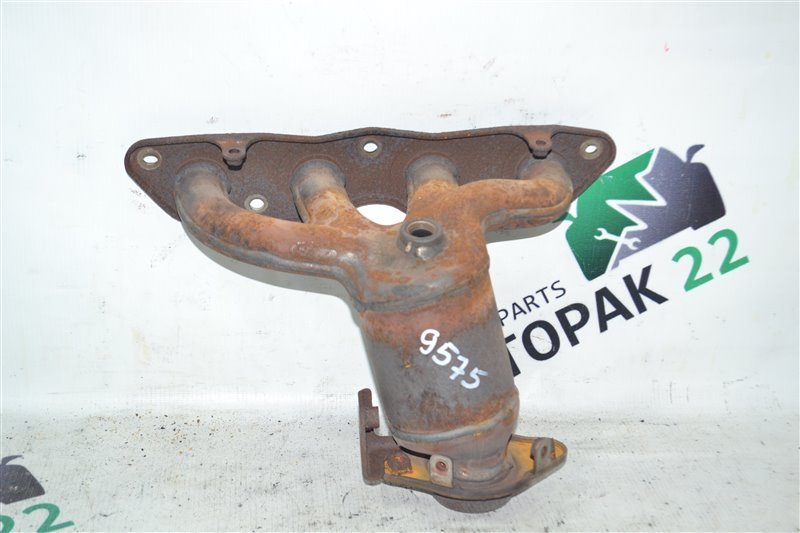Коллектор выпускной Toyota Corolla NZE124 1NZ 2003 (б/у)