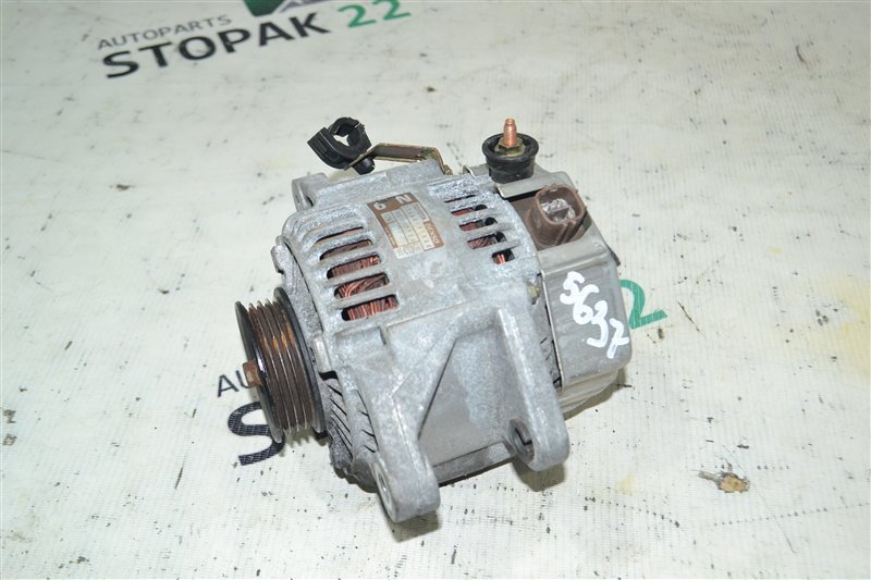 Генератор Toyota Corolla NZE124 1NZ 2001 (б/у)