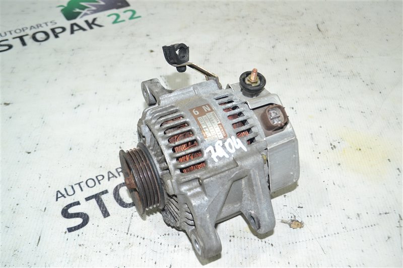 Генератор Toyota Fielder NZE124 1NZ 2002 (б/у)