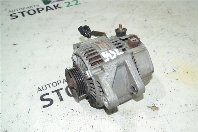 Генератор Toyota Fielder NZE121 1NZ-FE 2003 (б/у)