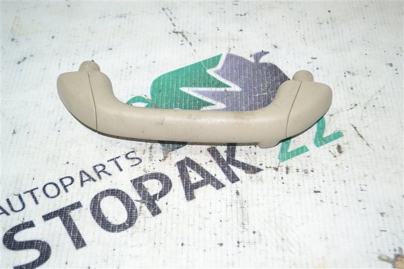 Ручка потолка Toyota Corolla NZE124 1NZ-FE 2000 (б/у)