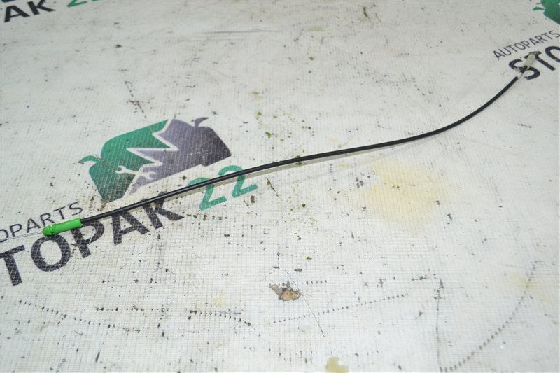 Тросик открывания двери Toyota Corolla NZE121 1NZ-FE 2001 (б/у)