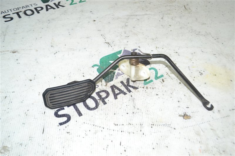 Педаль газа Toyota Allex NZE121 1NZ-FE 2001 (б/у)