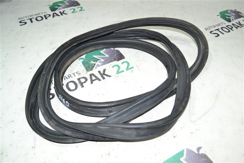 Уплотнитель багажника Toyota Corolla NZE121 1NZ-FE 2006 (б/у)