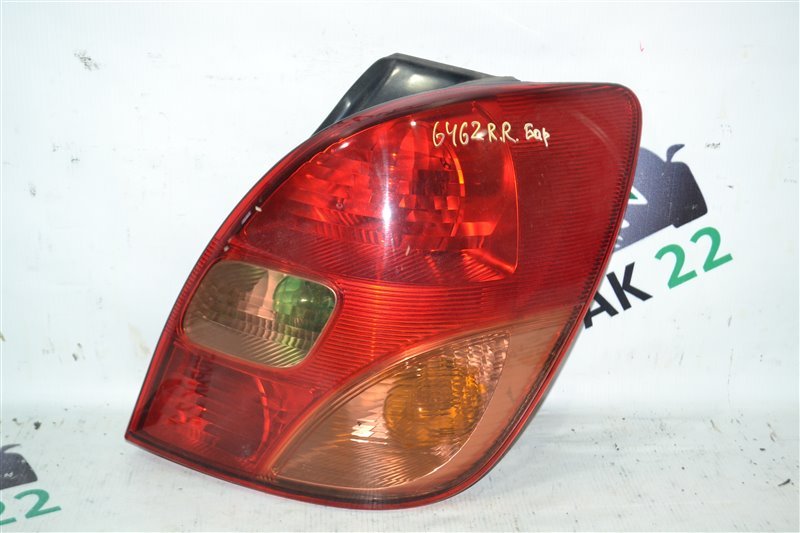 Стоп Toyota Corolla Spacio NZE121 1NZ 2001 задний правый (б/у)