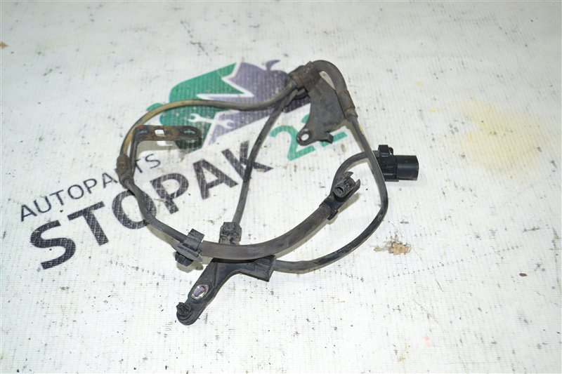 Провод датчика ABS Toyota Corolla Spacio NZE121 1NZ 2002 задний правый (б/у)