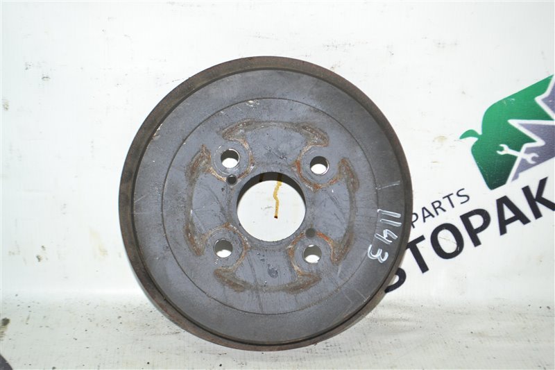 Тормозной барабан Toyota Corolla NZE121 1NZ 2001 задний (б/у)