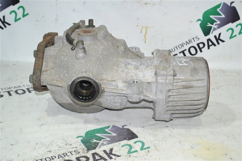 Редуктор Toyota Corolla NZE124 1NZ 2001 (б/у)