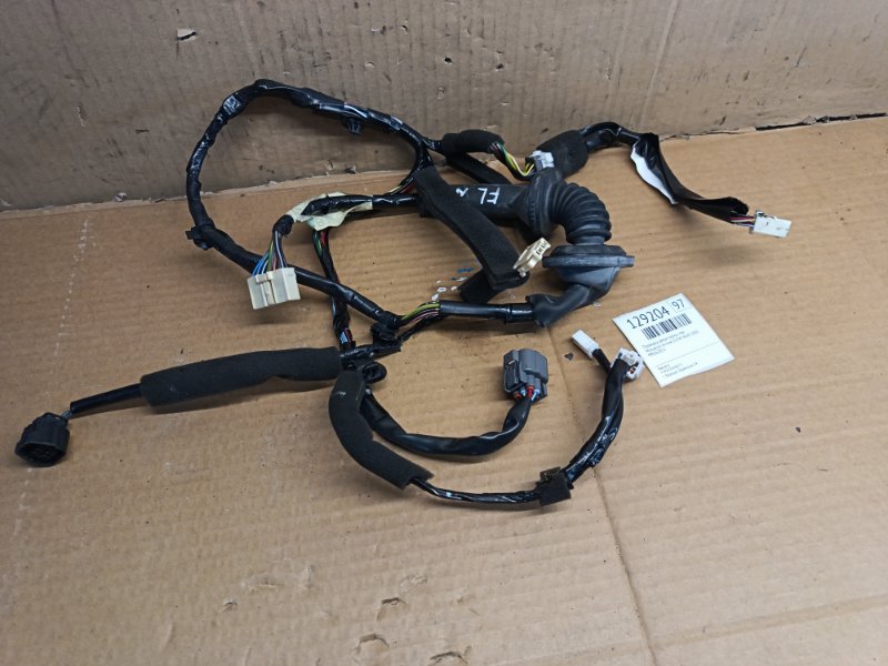 Проводка двери Mitsubishi Airtrek CU5W 4G69 2005 передняя левая (б/у)