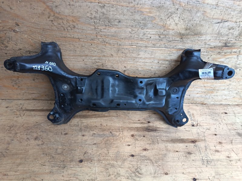Балка передняя поперечная Toyota Ipsum SXM10 3S-FE 1999 (б/у)