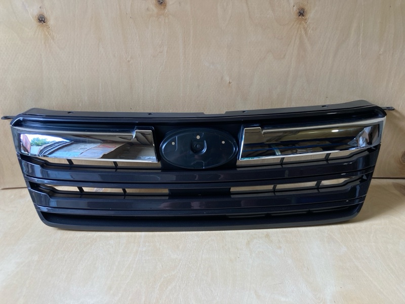 Решетка радиатора Subaru Outback BR9
