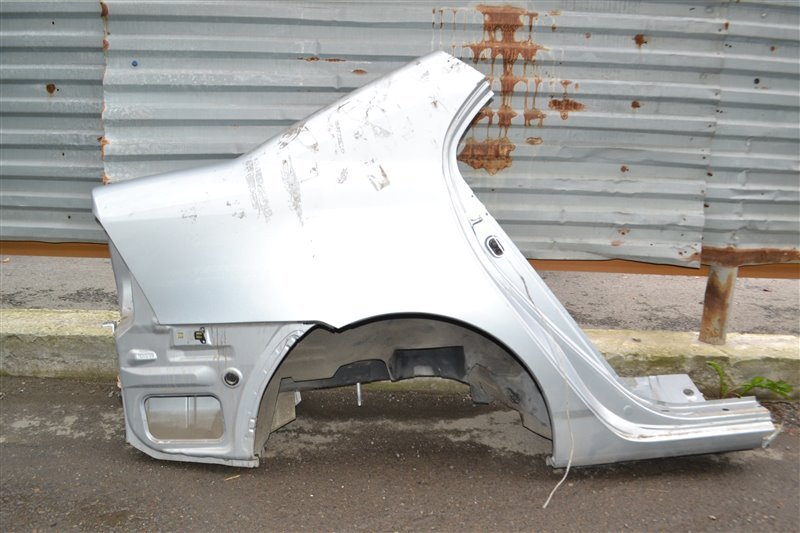 Крыло Toyota Corolla NZE124 1NZ 2005 заднее правое (б/у)