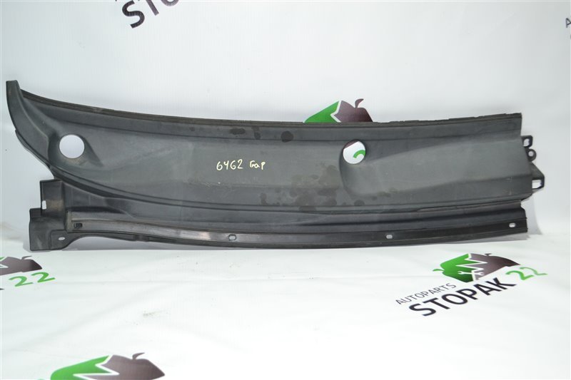 Решетка под дворники Toyota Corolla Spacio NZE121 1NZ 2002 правая (б/у)