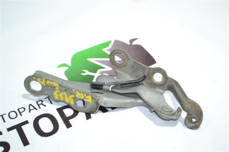 Петля капота Toyota Corolla NZE121 1NZ-FE 2001 правая (б/у)