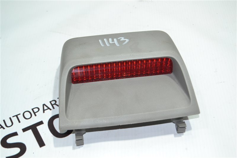 Стоп-сигнал Toyota Corolla NZE121 1NZ 2001 (б/у)