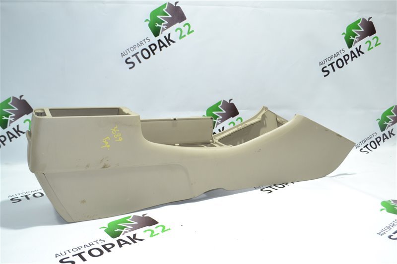 Консоль между сидений Toyota Corolla NZE124 2002 (б/у)