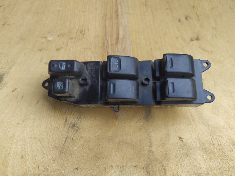 Блок управления стеклоподъемниками Toyota Ipsum SXM10 3SFE 1999 (б/у)