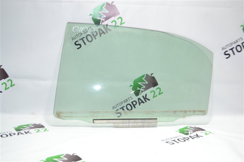 Стекло двери Toyota Corolla NZE124 1NZ 2005 заднее левое (б/у)
