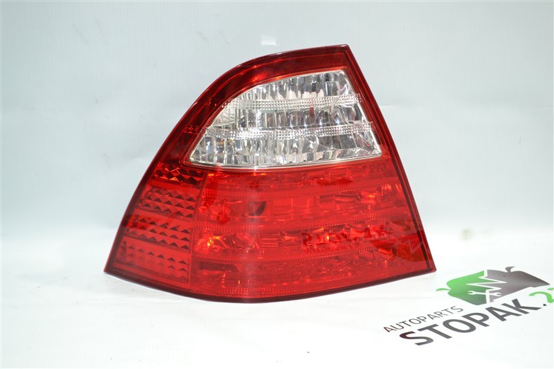 Стоп Toyota Corolla NZE124 1NZ 2005 задний левый (б/у)