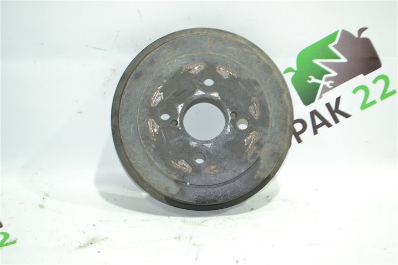 Тормозной барабан Toyota Corolla NZE124 1NZ 2005 задний (б/у)