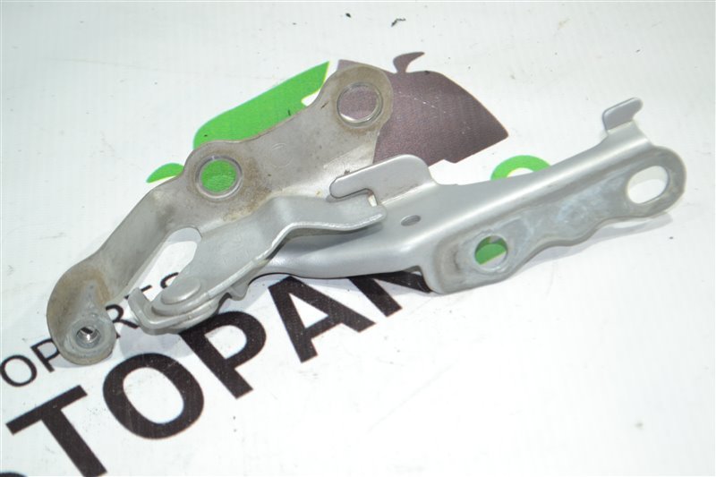 Петля капота Toyota Corolla NZE124 1NZ 2005 левая (б/у)