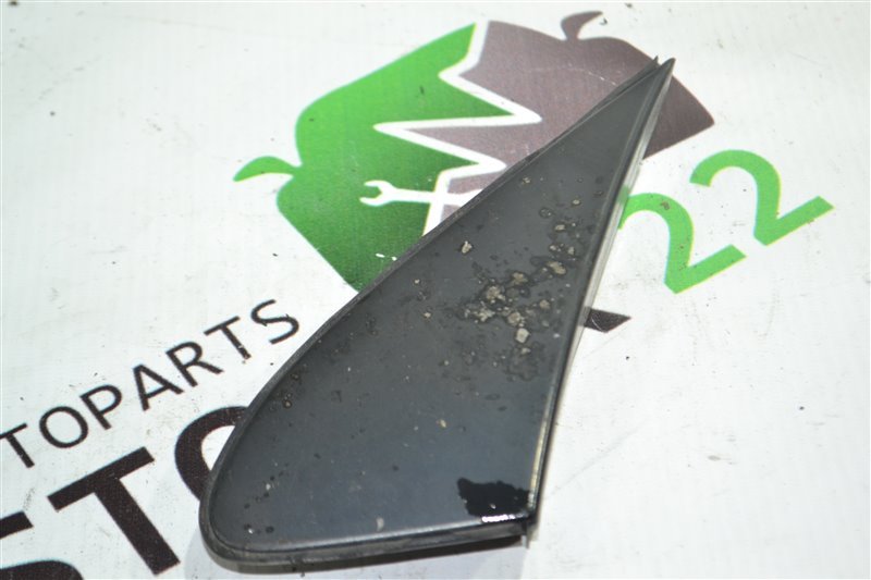 Уголок крыла Toyota Corolla NZE124 1NZ 2005 (б/у)