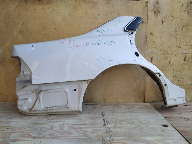 Крыло Toyota Windom MCV21 2MZFE 1999 заднее правое (б/у)