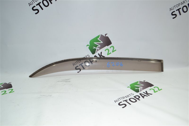 Ветровик Toyota Corolla NZE121 1NZ 2002 задний правый (б/у)