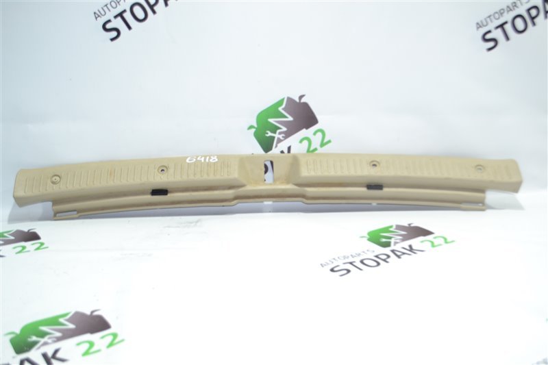 Дверь багажника Toyota Fielder NZE124 1NZ-FE 2005 (б/у)