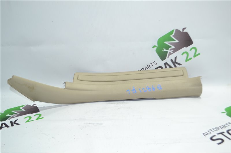 Накладка на порог Toyota Fielder NZE121 1NZ 2002 задняя левая (б/у)