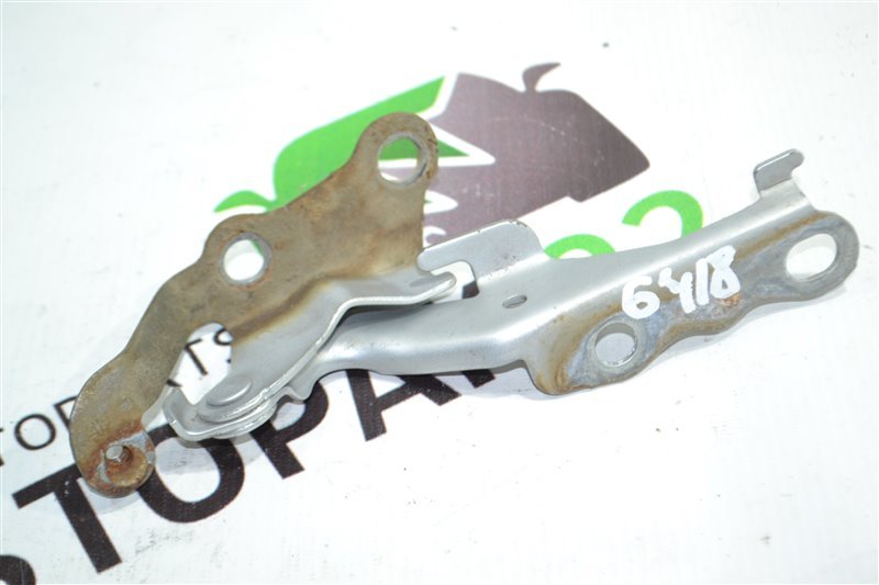 Петля капота Toyota Fielder NZE124 1NZ-FE 2005 передняя левая (б/у)