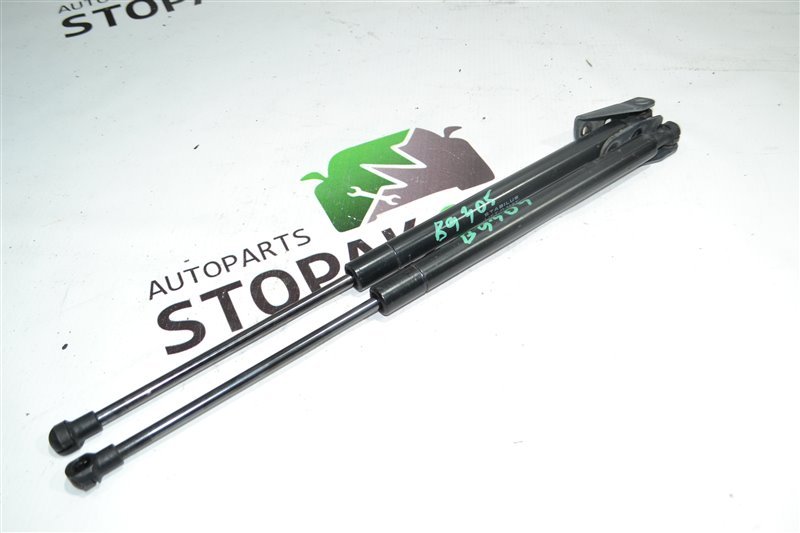 Амортизатор багажника Toyota Fielder ZZE122 2002 (б/у)