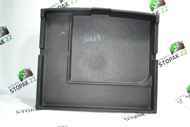 Ящик в багажник Toyota Fielder ZZE122 2002 (б/у)