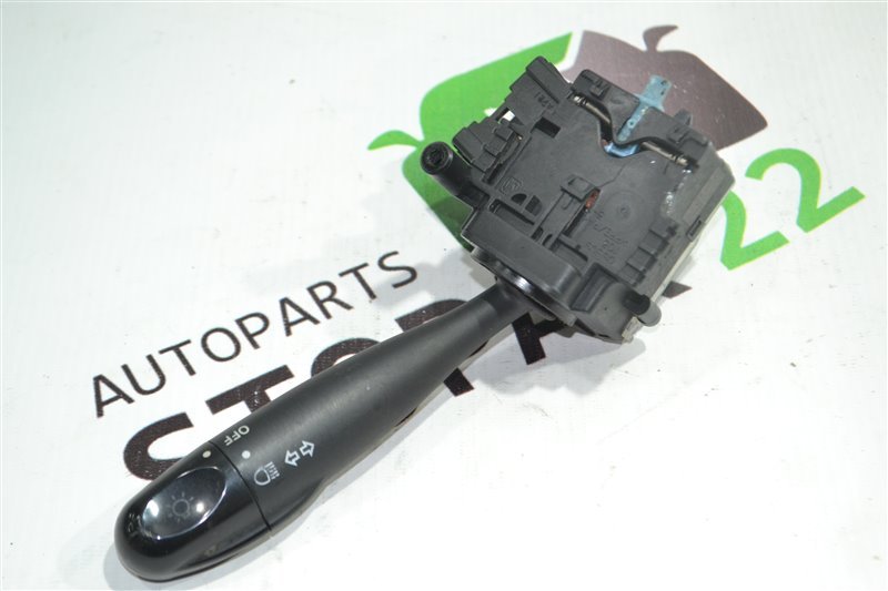 Переключатель света Toyota Corolla NZE121 1NZ 2002 (б/у)