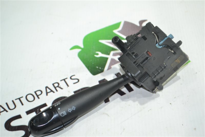 Переключатель света Toyota Fielder NZE121 1NZ 2002 (б/у)