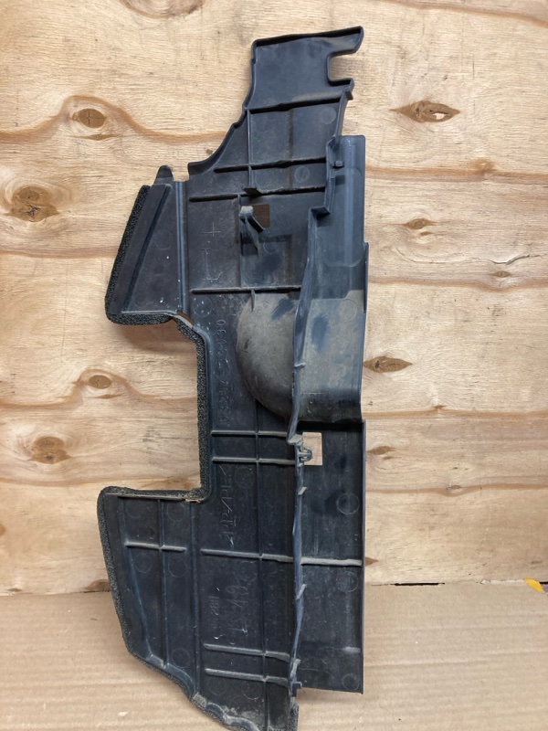 Защита радиатора Toyota Camry ACV45 2AZ-FE 2006 левая (б/у) Защита радиатора Toyota Camry ACV45 2AZ-FE 2006 левая (б/у)