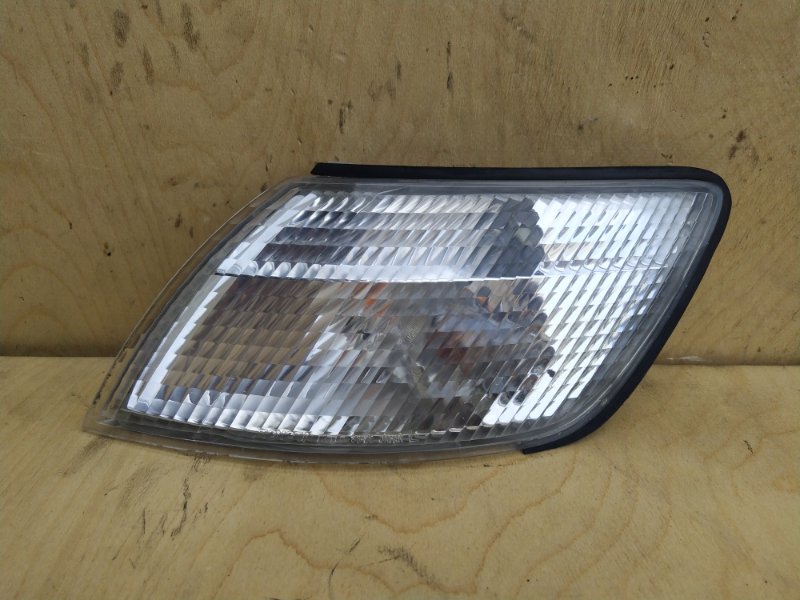 Габарит Toyota Windom MCV21 2MZFE 1999 передний левый (б/у)
