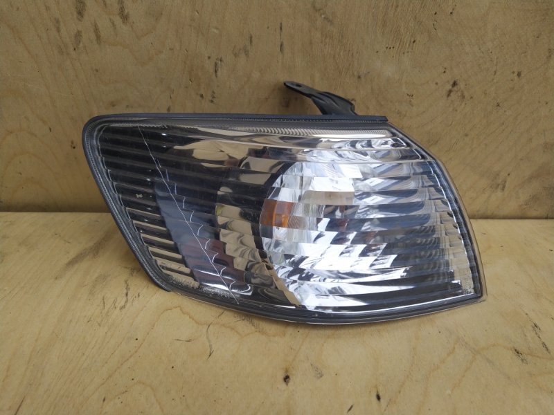 Габарит Toyota Camry Gracia SXV20 5SFE 2000 передний правый (б/у)