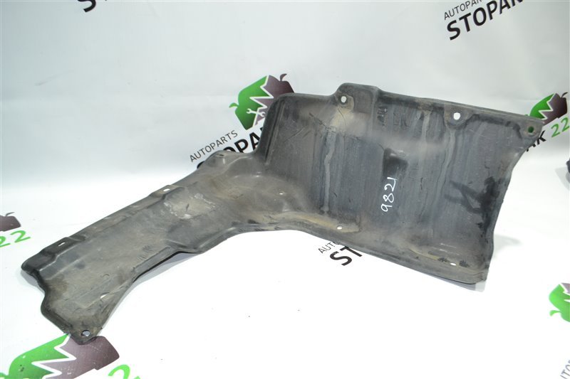 Защита двигателя Toyota Fielder NZE121 1NZ 2002 правая (б/у)